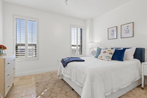 Condo in Sarasota, Florida, 2 bedrooms  № 2103354 - photo 22