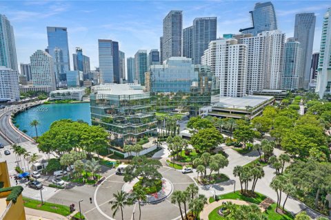 Condominio en alquiler en Miami, Florida, 2 dormitorios, 98.94 m2 № 1939383 - foto 23