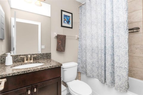 Touwnhouse à vendre à Bradenton, Floride: 2 chambres, 150.87 m2 № 2306768 - photo 21