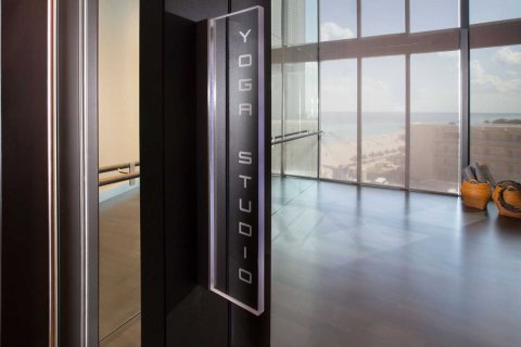Appartement à vendre à Sunny Isles Beach, Floride: 3 chambres, 330 m2 № 62519 - photo 1