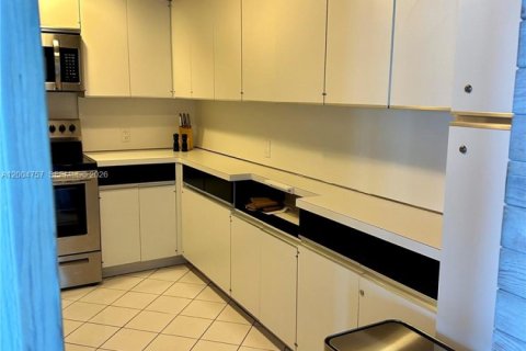 Copropriété à vendre à Sunny Isles Beach, Floride: 2 chambres, 123.65 m2 № 2069616 - photo 13