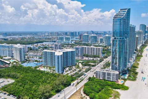 Copropriété à vendre à Sunny Isles Beach, Floride: 2 chambres, 123.65 m2 № 2069616 - photo 5