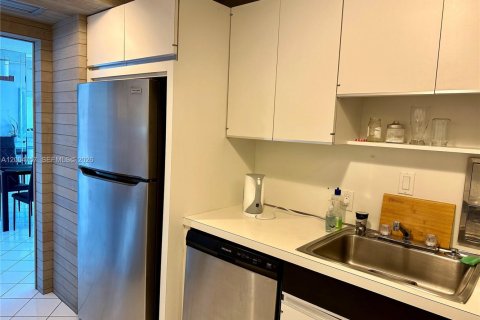 Copropriété à vendre à Sunny Isles Beach, Floride: 2 chambres, 123.65 m2 № 2069616 - photo 14