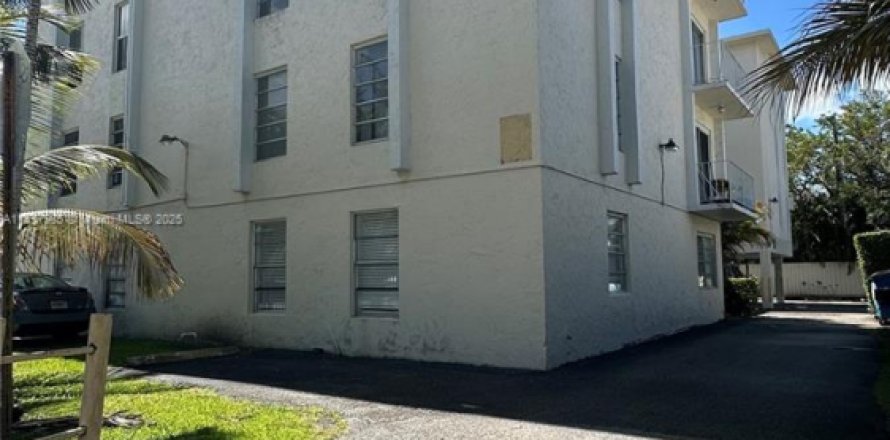 Condo à Miami, Floride, 2 chambres  № 1960594