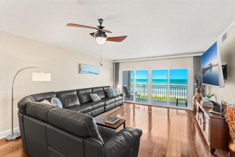 Condo in Indian Harbour Beach, Florida, 3 bedrooms  № 1614959 - photo 23