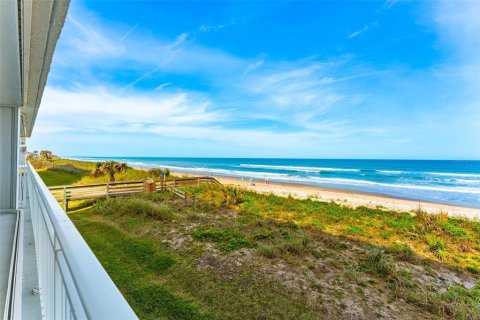 Condo in Indian Harbour Beach, Florida, 3 bedrooms  № 1614959 - photo 2