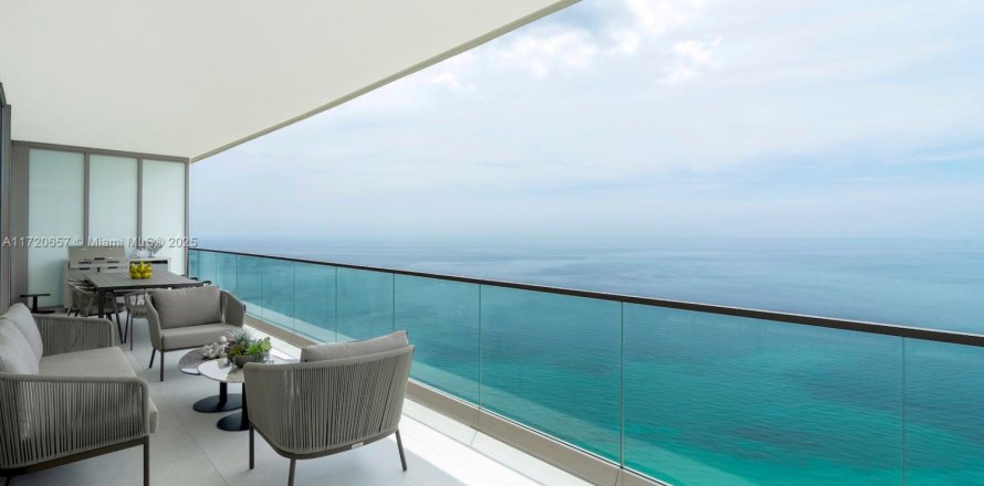 Condominio en Sunny Isles Beach, Florida, 5 dormitorios  № 2059894