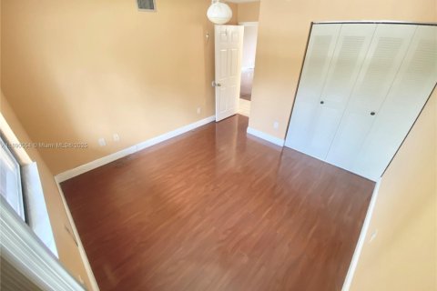 Condominio en venta en Tamarac, Florida, 2 dormitorios, 114.08 m2 № 1943369 - foto 23