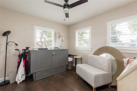 House in Tampa, Florida 3 bedrooms, 137.87 sq.m. № 1869150 - photo 16