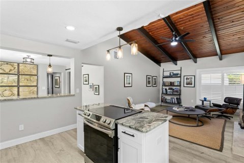 Villa ou maison à vendre à Saint Petersburg, Floride: 3 chambres, 133.87 m2 № 2200924 - photo 7
