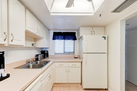 Copropriété à vendre à New Smyrna Beach, Floride: 2 chambres, 105.82 m2 № 1908273 - photo 9