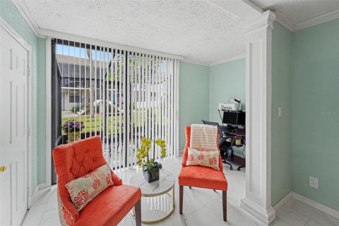 Купить кондоминиум в Клируотер, Флорида 6 комнат, 98.48м2, № 2287447 - фото 13