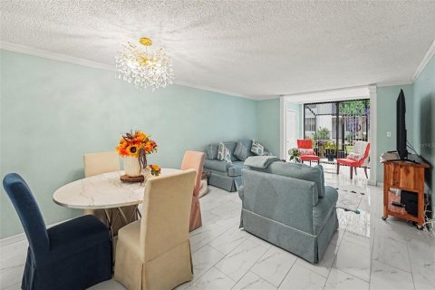 Купить кондоминиум в Клируотер, Флорида 6 комнат, 98.48м2, № 2287447 - фото 7