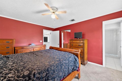 House in Kissimmee, Florida 3 bedrooms, 127.46 sq.m. № 1808302 - photo 15
