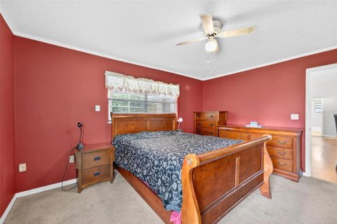 House in Kissimmee, Florida 3 bedrooms, 127.46 sq.m. № 1808302 - photo 14