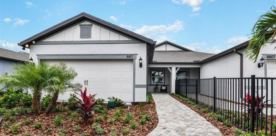 Duplex in Parrish, Florida 2 bedrooms, 146.69 sq.m. № 1883902