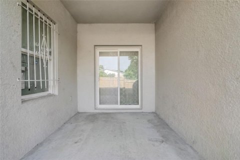 House in Orlando, Florida 3 bedrooms, 139.63 sq.m. № 2109882 - photo 22