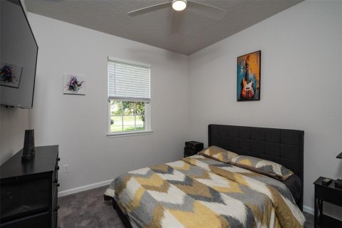 House in Leesburg, Florida 4 bedrooms, 179.12 sq.m. № 1914838 - photo 10