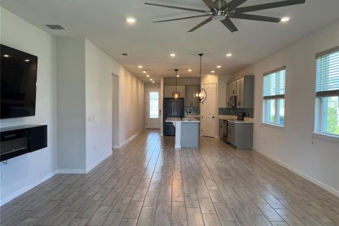 House in Leesburg, Florida 4 bedrooms, 179.12 sq.m. № 1914838 - photo 7