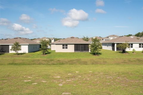 House in Leesburg, Florida 4 bedrooms, 179.12 sq.m. № 1914838 - photo 15