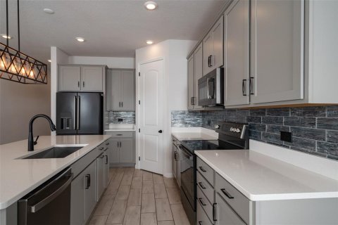 Casa en venta en Leesburg, Florida, 4 dormitorios, 179.12 m2 № 1914838 - foto 5