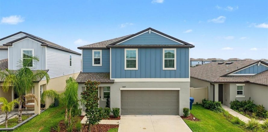 Casa en San Antonio, Florida 4 dormitorios, 173.73 m2 № 2389195