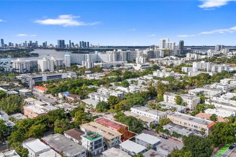 Condominio en venta en Miami Beach, Florida, 2 dormitorios, 54.35 m2 № 2034742 - foto 17