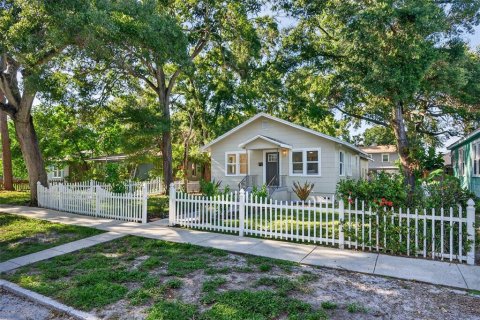 Villa ou maison à vendre à Saint Petersburg, Floride: 3 chambres, 202.62 m2 № 1907540 - photo 7