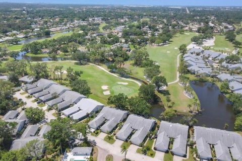 Casa en venta en Sarasota, Florida, 2 dormitorios, 173.91 m2 № 1644219 - foto 2