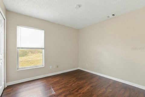 Villa ou maison à louer à Deltona, Floride: 3 chambres, 151.15 m2 № 2386095 - photo 12