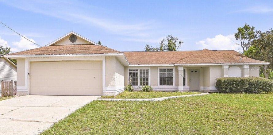 Villa ou maison à Deltona, Floride 3 chambres, 151.15 m2 № 2386095