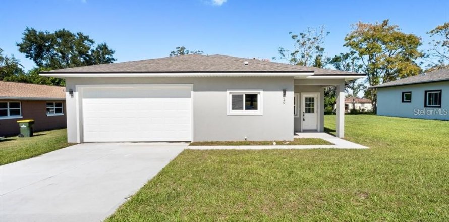 Villa ou maison à Clermont, Floride 3 chambres, 131.27 m2 № 2381168