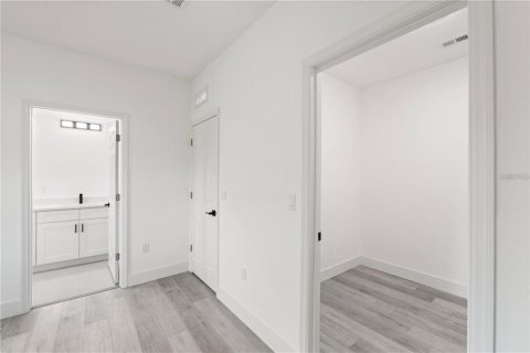 Villa ou maison à louer à Clermont, Floride: 3 chambres, 131.27 m2 № 2381168 - photo 21