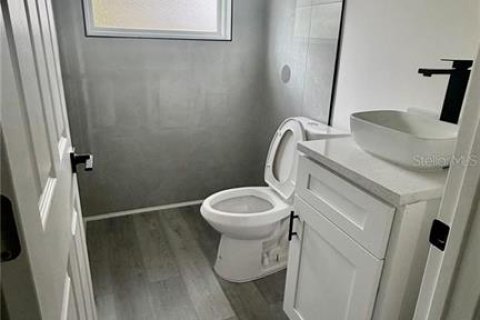 Villa ou maison à louer à Clermont, Floride: 3 chambres, 131.27 m2 № 2381168 - photo 14