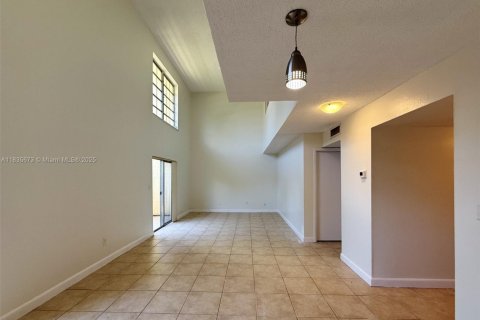 Condominio en venta en Miami, Florida, 3 dormitorios, 133.97 m2 № 1825932 - foto 17
