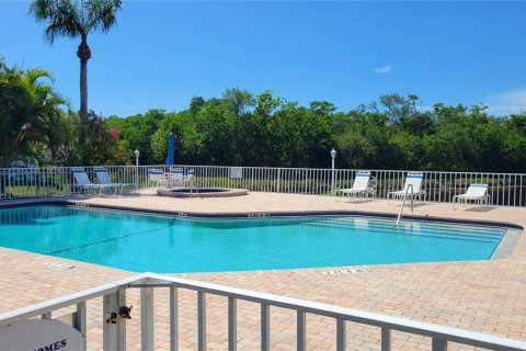 Casa en alquiler en Bradenton, Florida, 2 dormitorios, 118.17 m2 № 1191988 - foto 23
