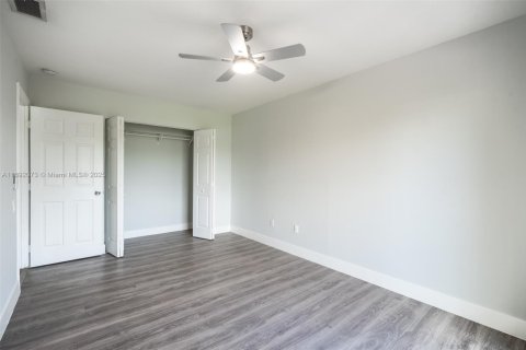 Touwnhouse à louer à Miami, Floride: 3 chambres, 144 m2 № 1957146 - photo 25