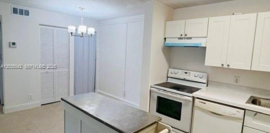 Condo à Plantation, Floride, 2 chambres  № 2085544