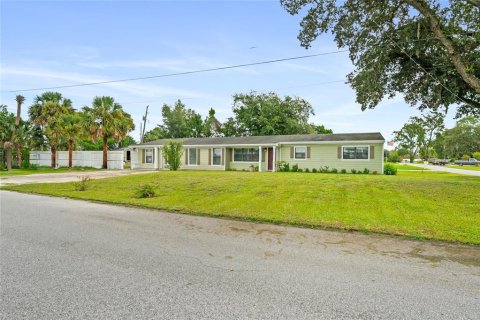 Villa ou maison à vendre à Sanford, Floride: 4 chambres, 177.81 m2 № 2291543 - photo 7