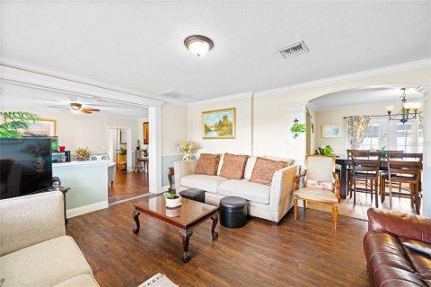 Villa ou maison à vendre à Sanford, Floride: 4 chambres, 177.81 m2 № 2291543 - photo 14