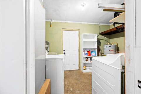 Villa ou maison à vendre à Sanford, Floride: 4 chambres, 177.81 m2 № 2291543 - photo 27
