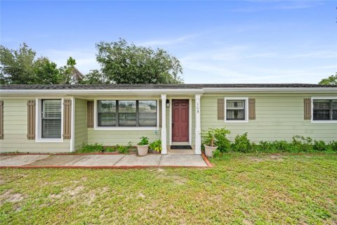Villa ou maison à vendre à Sanford, Floride: 4 chambres, 177.81 m2 № 2291543 - photo 3