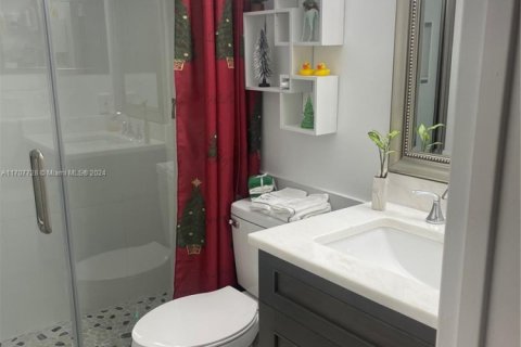 Condominio en venta en Deerfield Beach, Florida, 2 dormitorios, 76.18 m2 № 1984855 - foto 13