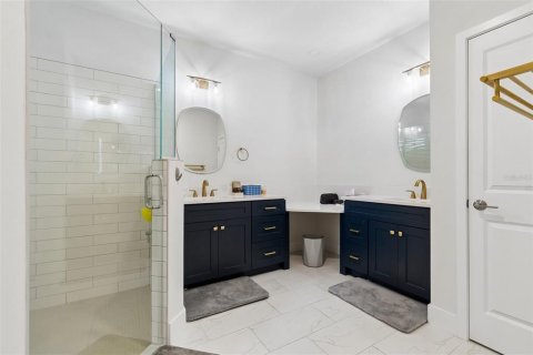 Villa ou maison à vendre à Newberry, Floride: 4 chambres, 210.33 m2 № 2098391 - photo 17