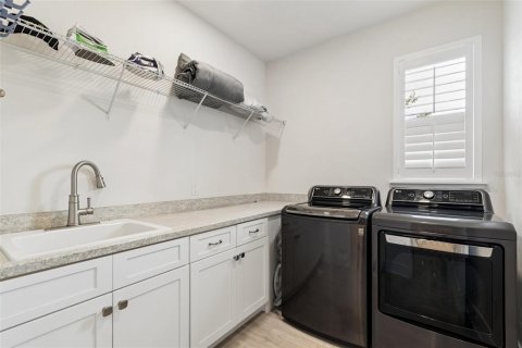 Villa ou maison à vendre à Newberry, Floride: 4 chambres, 210.33 m2 № 2098391 - photo 24