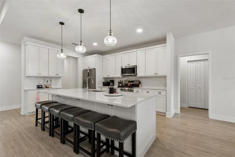 Villa ou maison à vendre à Newberry, Floride: 4 chambres, 210.33 m2 № 2098391 - photo 7