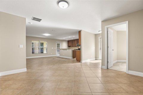 Casa en venta en Mount Dora, Florida, 3 dormitorios, 159.33 m2 № 2384447 - foto 3