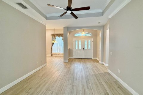 Villa ou maison à louer à North Port, Floride: 3 chambres, 180.97 m2 № 2117255 - photo 6