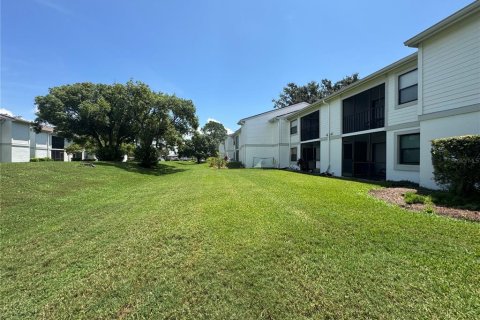 Condo in Oldsmar, Florida, 2 bedrooms  № 2105596 - photo 20