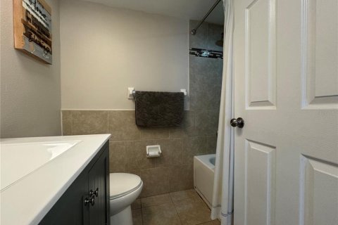 Condo in Oldsmar, Florida, 2 bedrooms  № 2105596 - photo 15